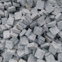 Đá cubic trắng suối lâu