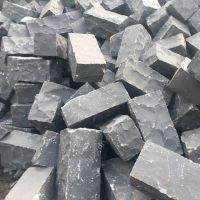 Đá cubic bazan 10x10x30cm